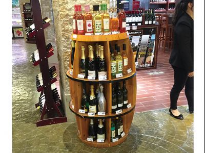 點(diǎn)擊查看詳細(xì)信息<br>標(biāo)題：紅酒柜-17 閱讀次數(shù)：1201