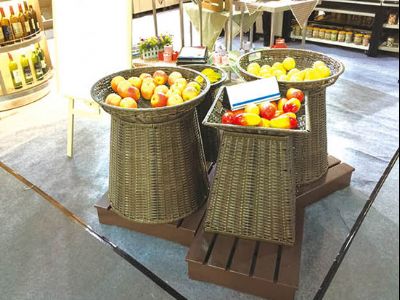 點擊查看詳細信息<br>標題：塑編筐組合-31 閱讀次數：2581