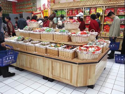 點擊查看詳細信息<br>標題：雞蛋展架-02 實木烤漆 閱讀次數：2588